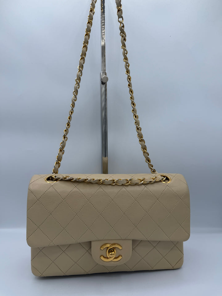 Chanel Classic Flap (Timeless) vintage