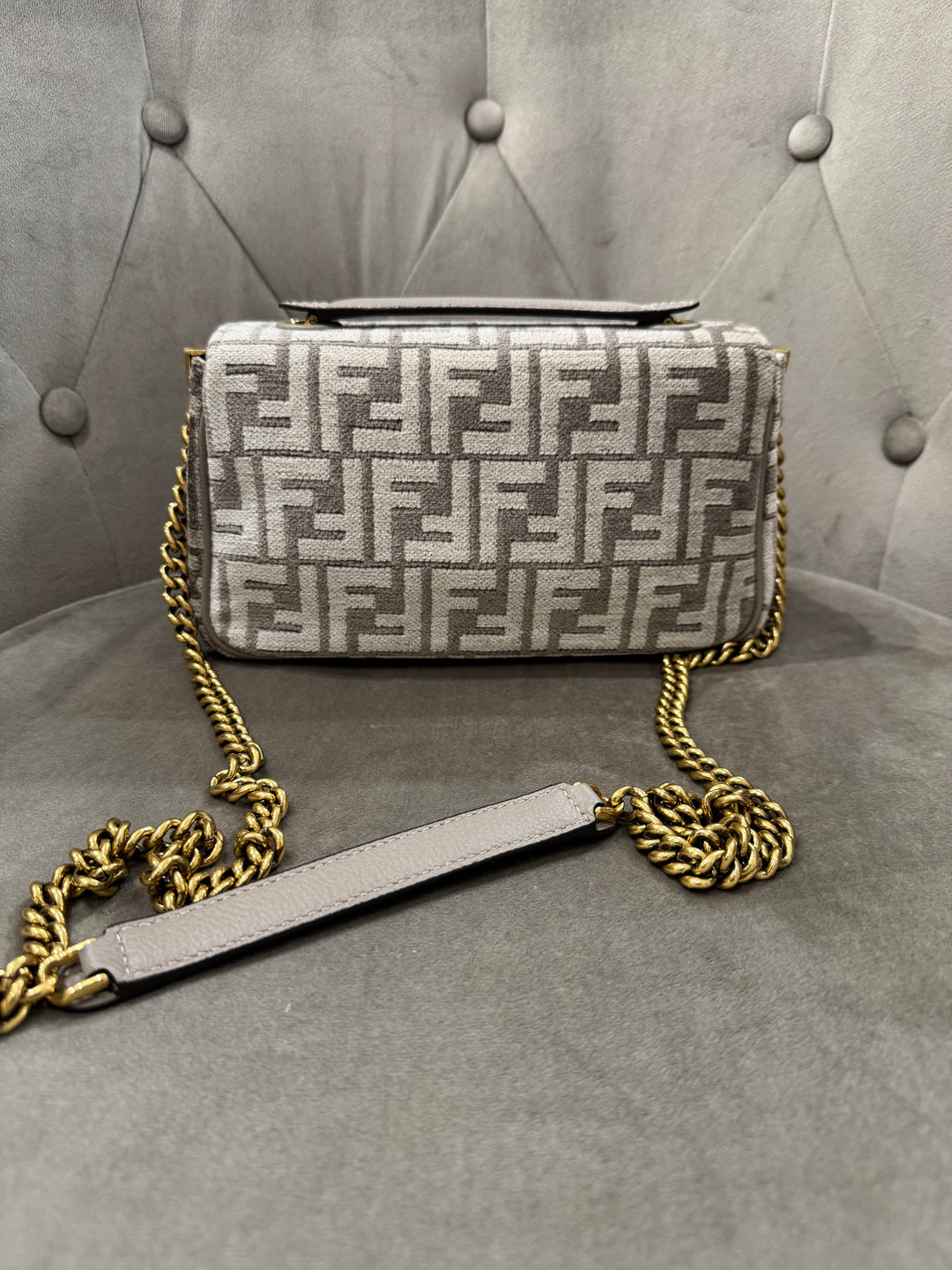 Borsa Baguette Fendi in Ciniglia jacquard