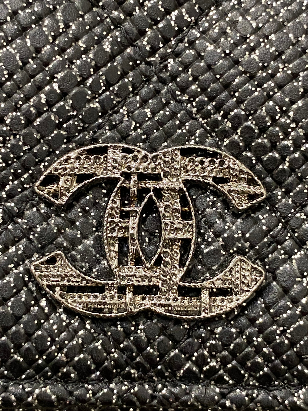Chanel Wallet On Chain
