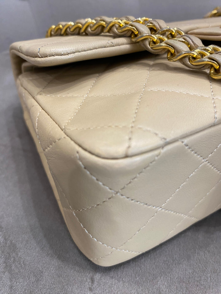 Chanel small beige vintage