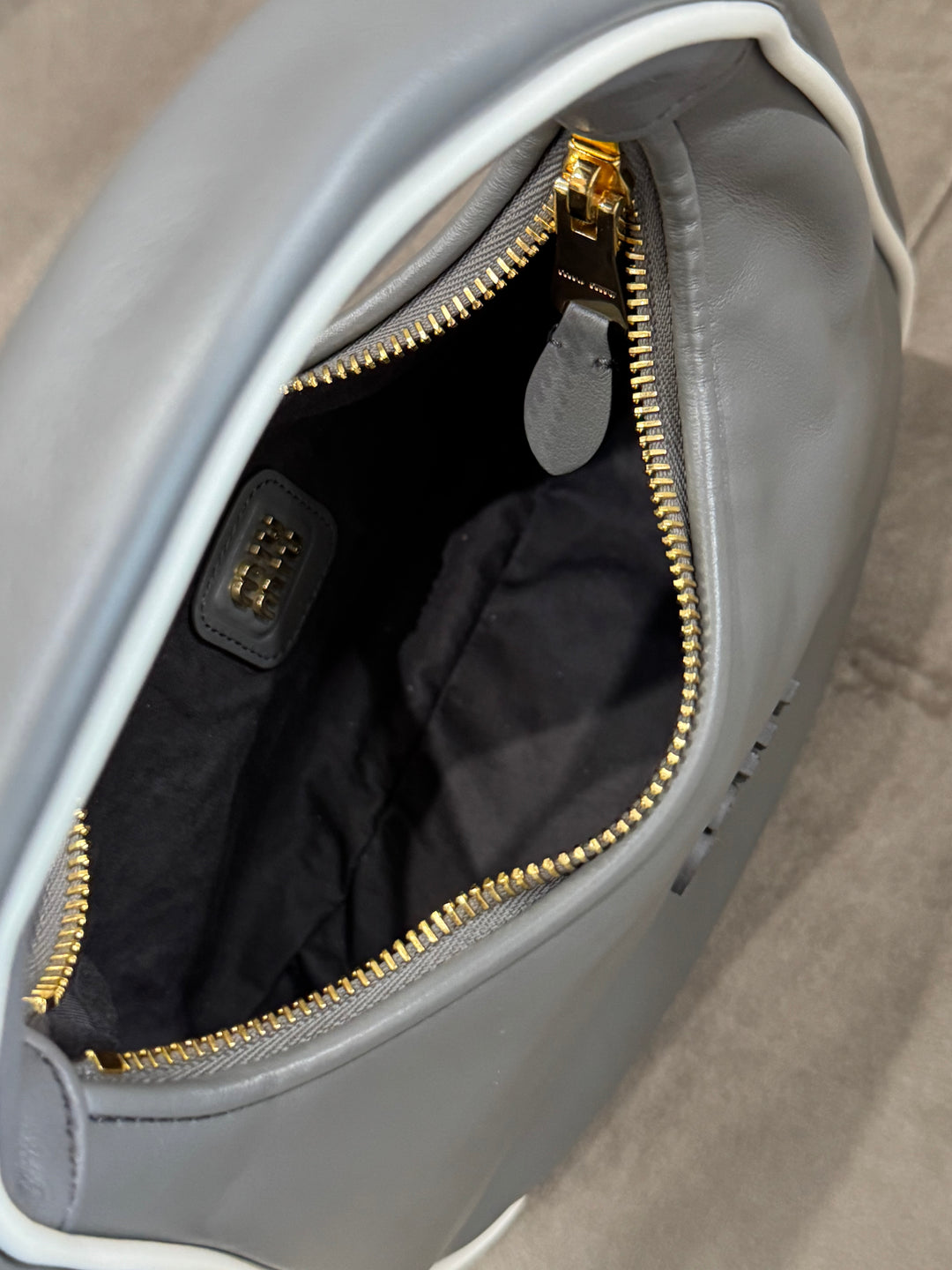 Miu Miu Hobo