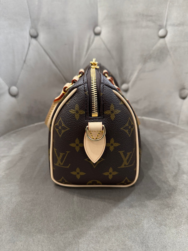 Louis Vuitton Speedy Bandoulière 20