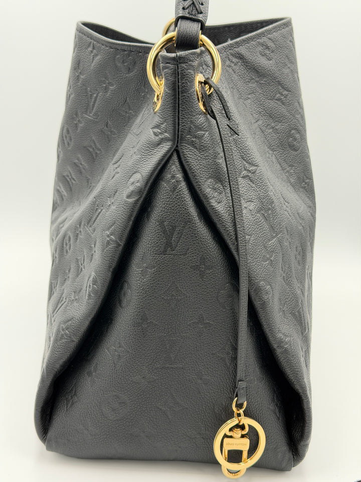 Louis Vuitton Artsy MM