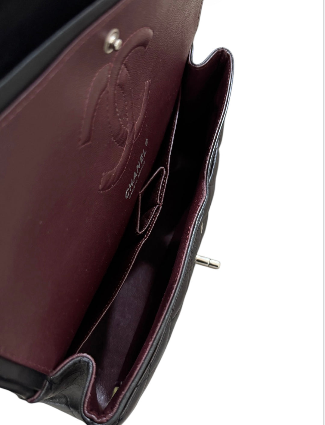 Chanel Classic Flap Media