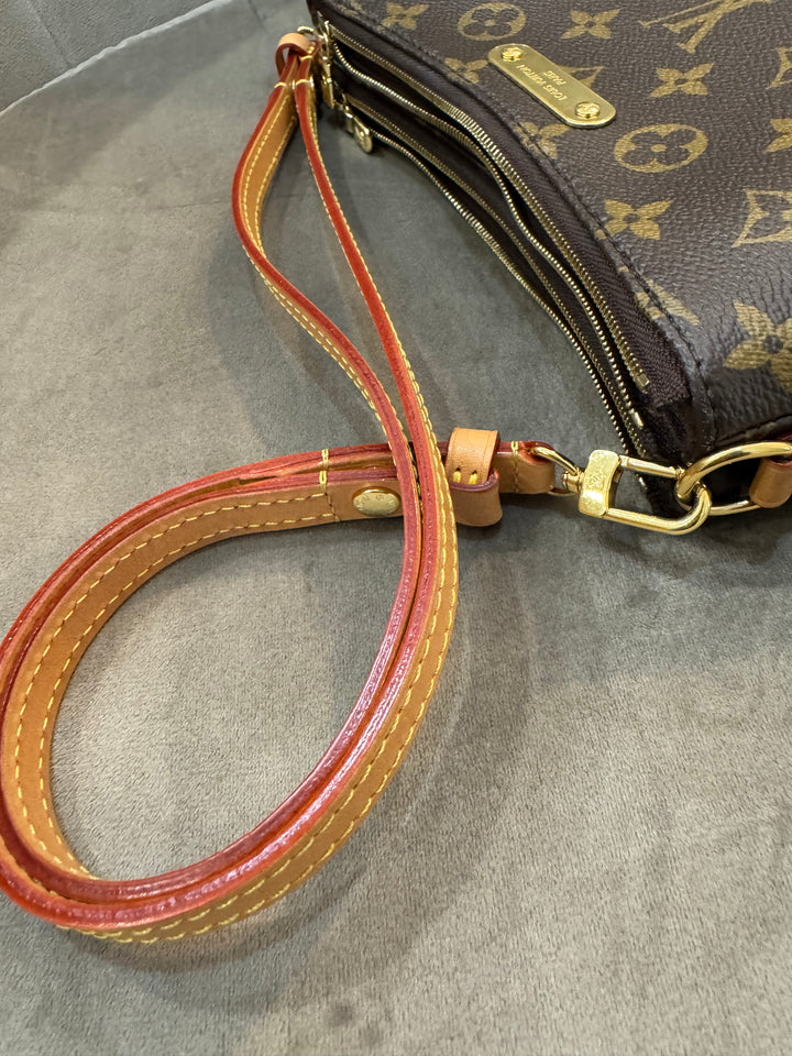 Pochette Liv Louis Vuitton