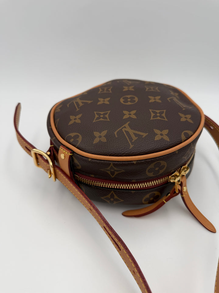 Louis Vuitton Boîte Chapeau Souple PM