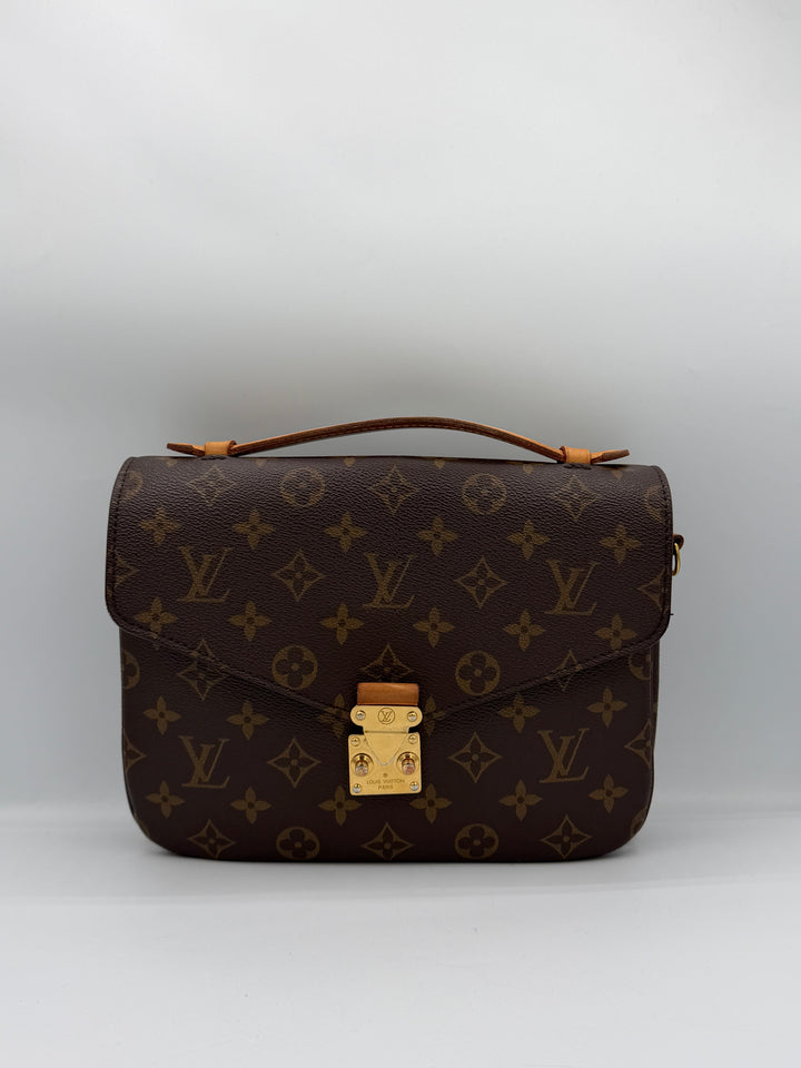 Louis Vuitton Pochette Métis