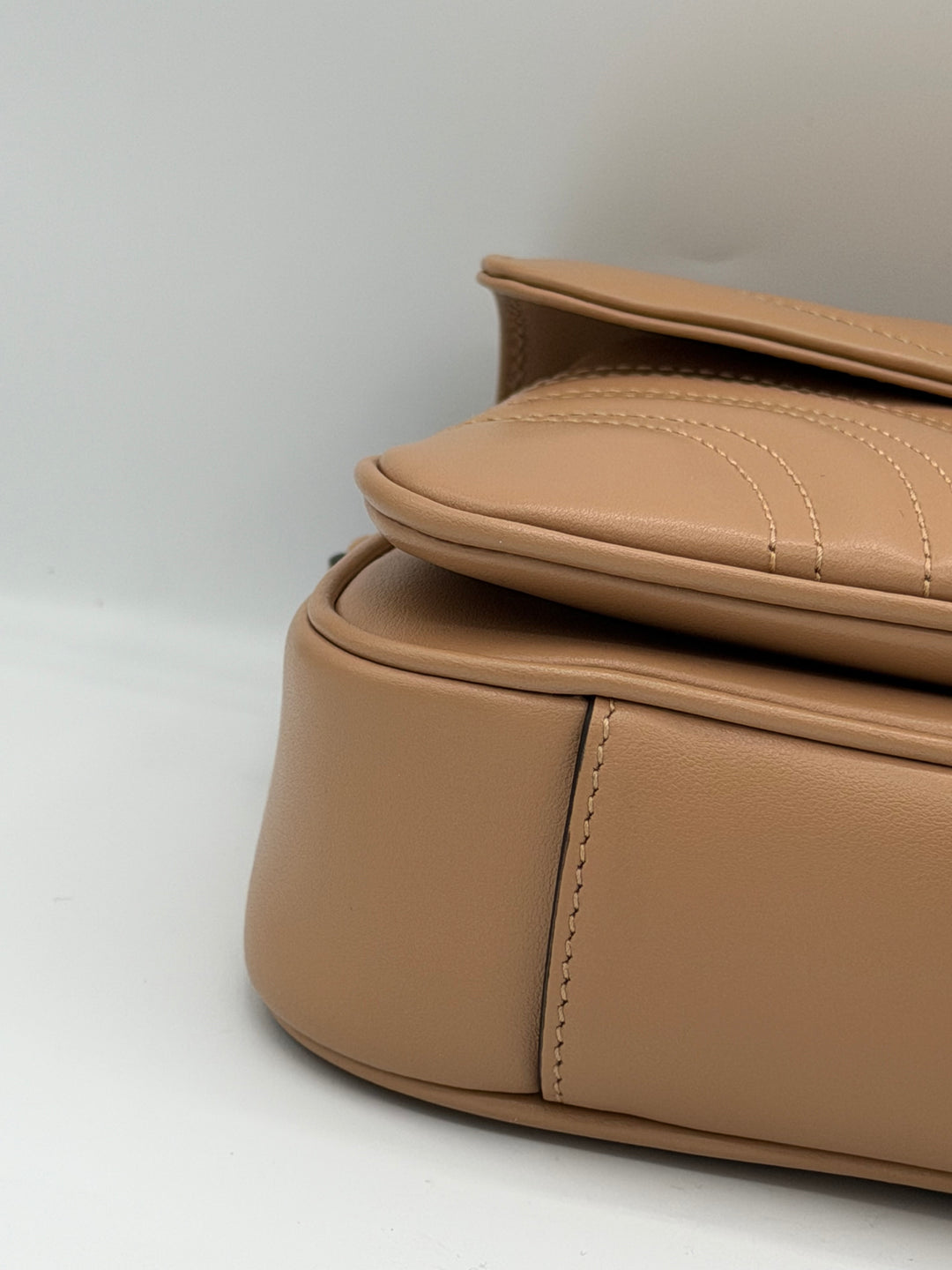 Gucci GG Marmont a spalla