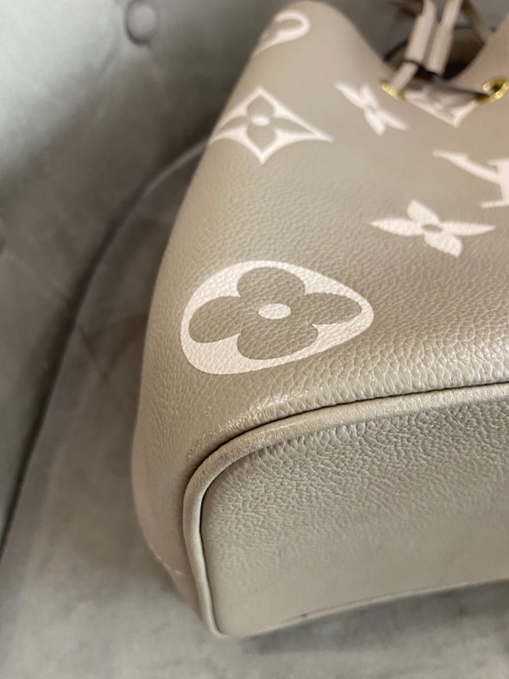 Louis Vuitton Secchiello NéoNoé in Pelle