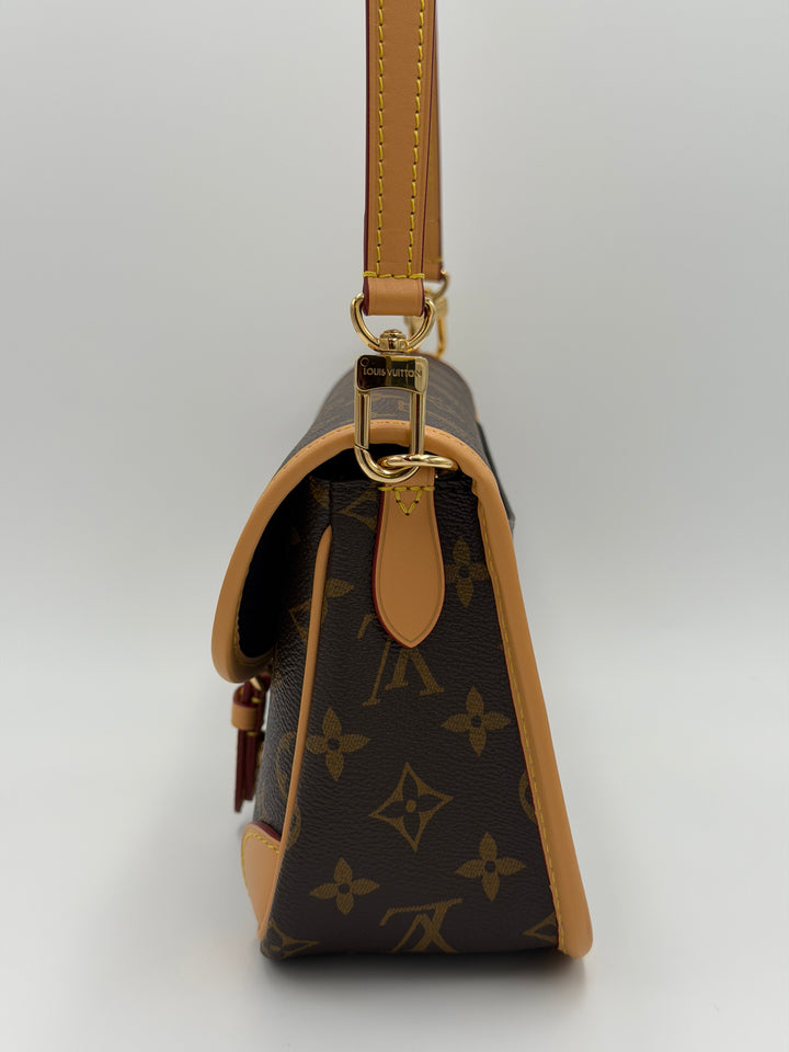 Louis Vuitton Diane Monogram
