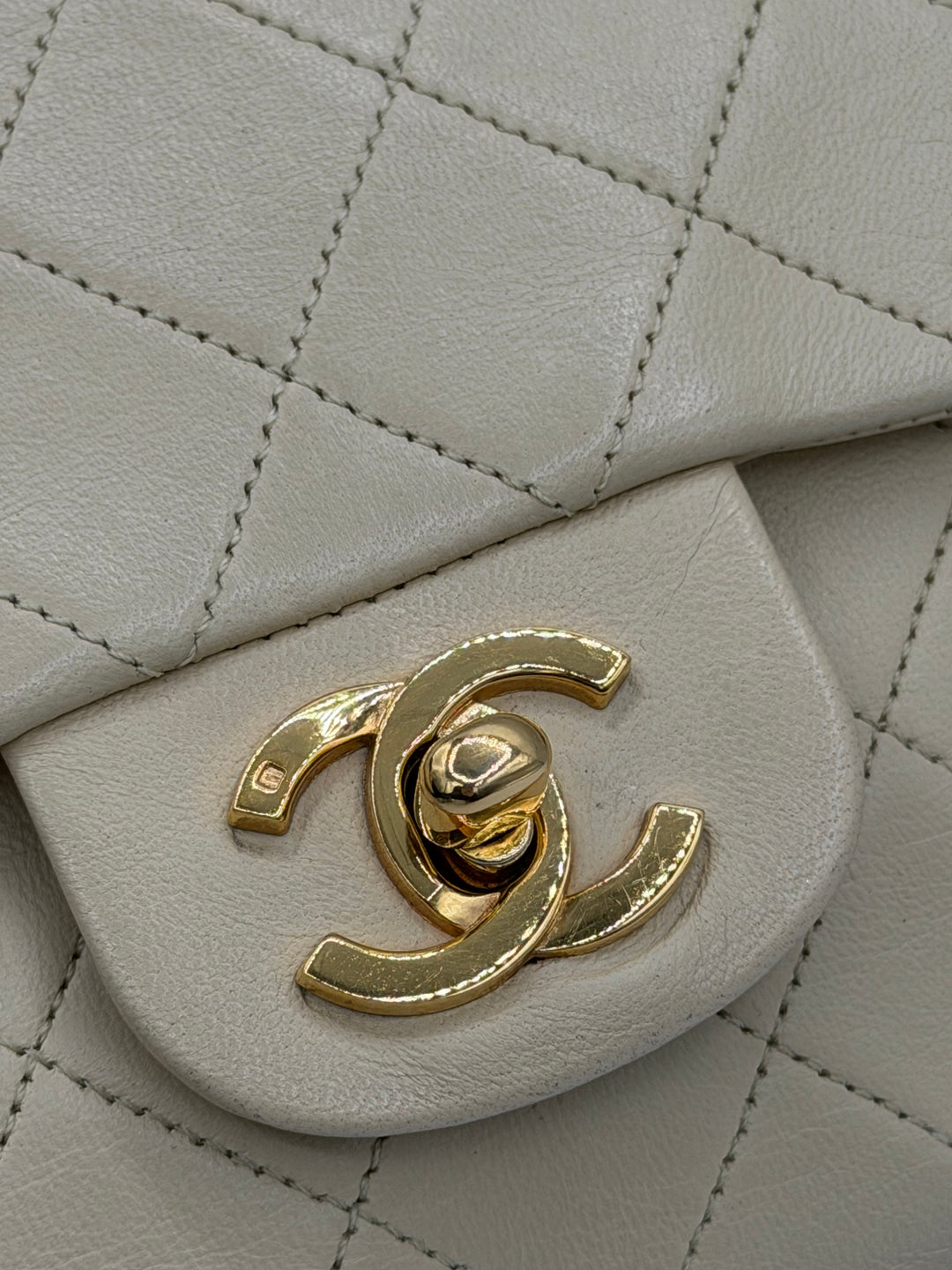 Chanel Classic Flap (Timeless) vintage