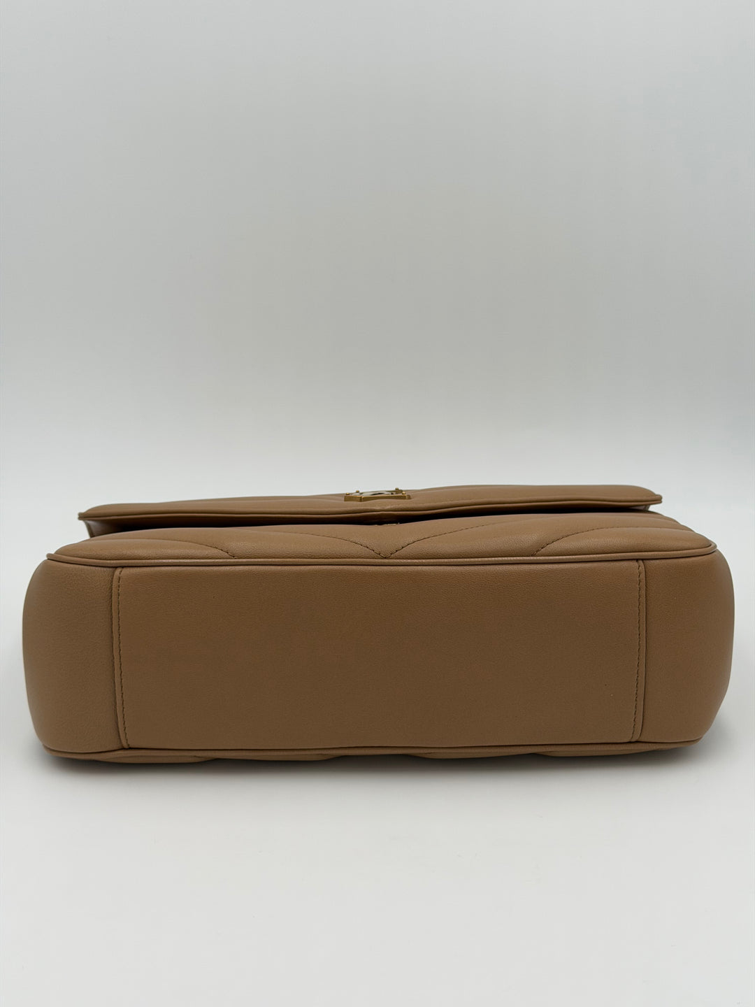 Saint Laurent Loulou Medium