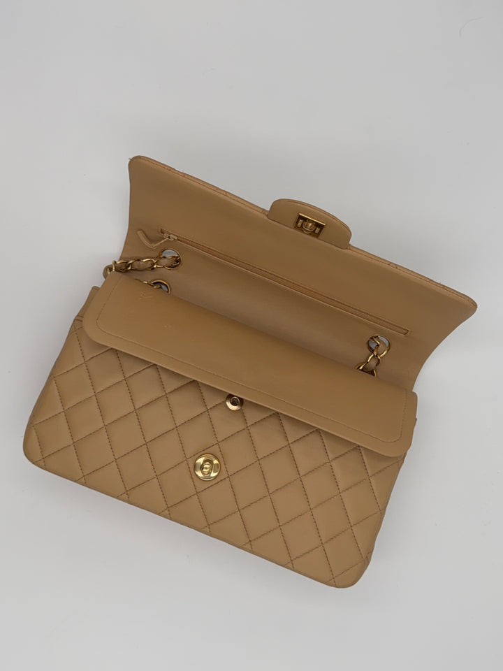 Chanel Classic Medium Vintage