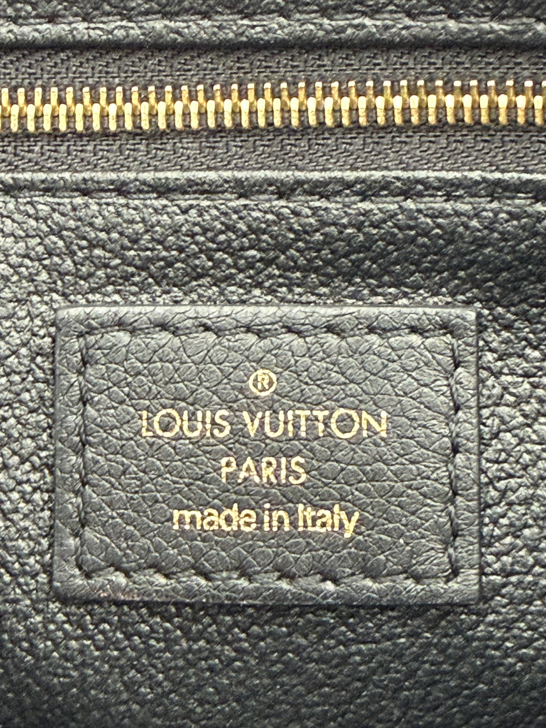 Louis Vuitton Pochette