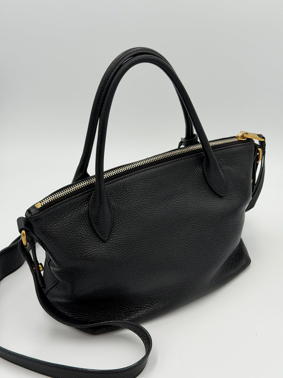 Prada in pelle