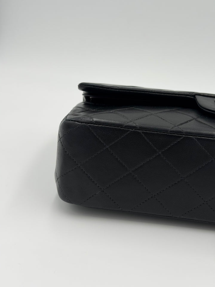 Chanel Classic Medium Vintage