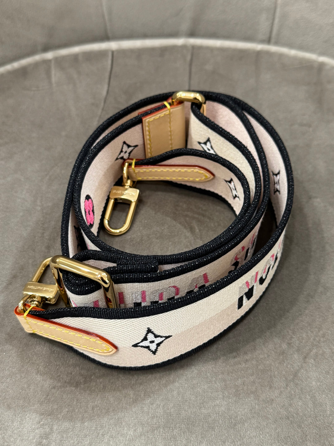 Louis Vuitton Speedy Bandoulière 20