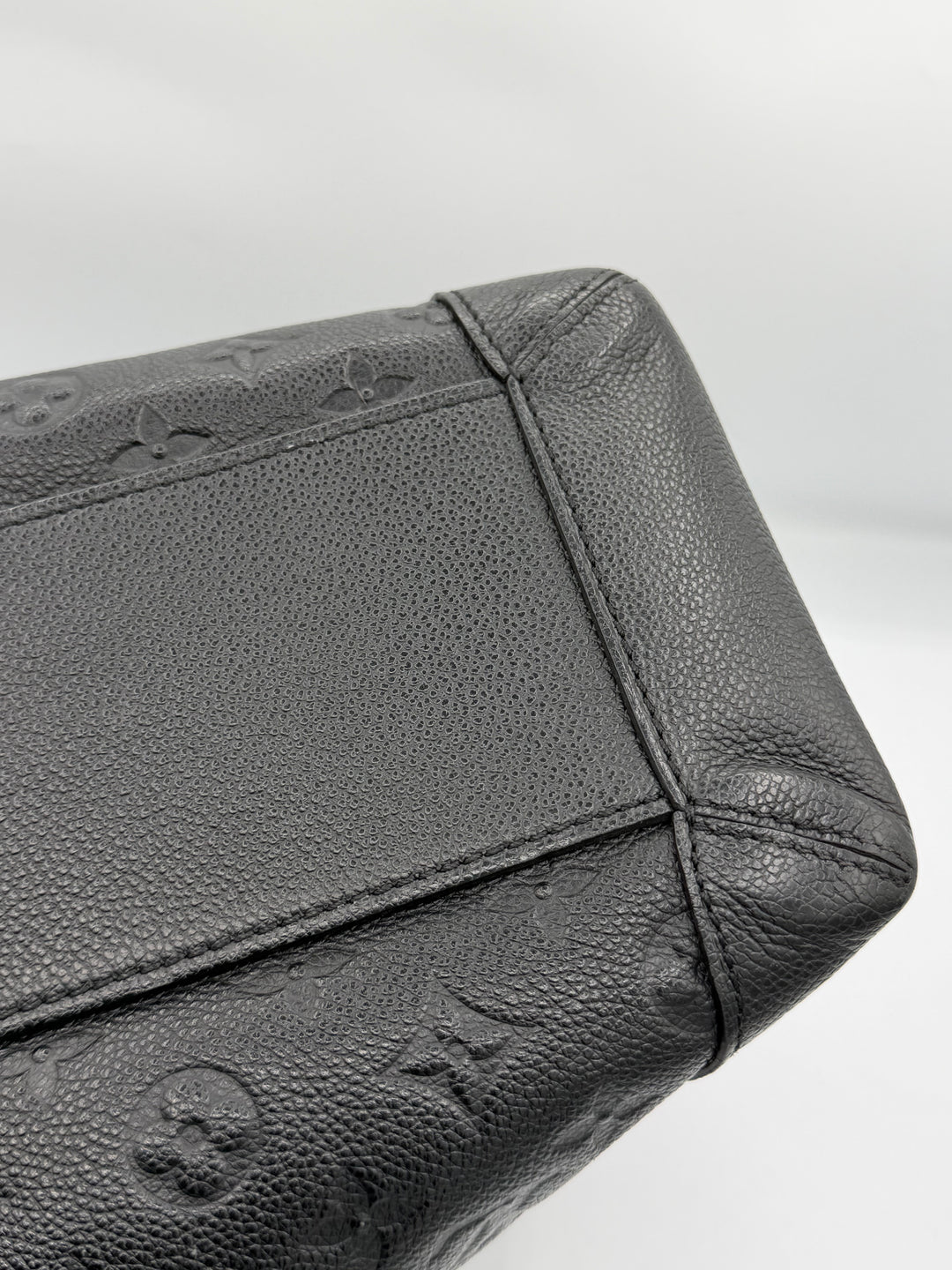 Louis Vuitton bagatelle
