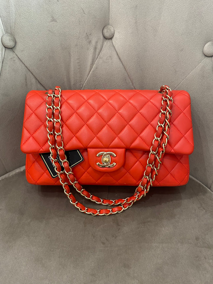 Chanel classica media