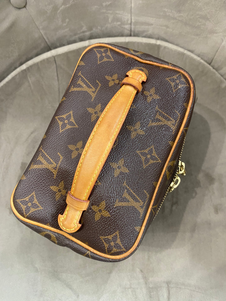 Louis Vuitton Beauty case Nice Mini