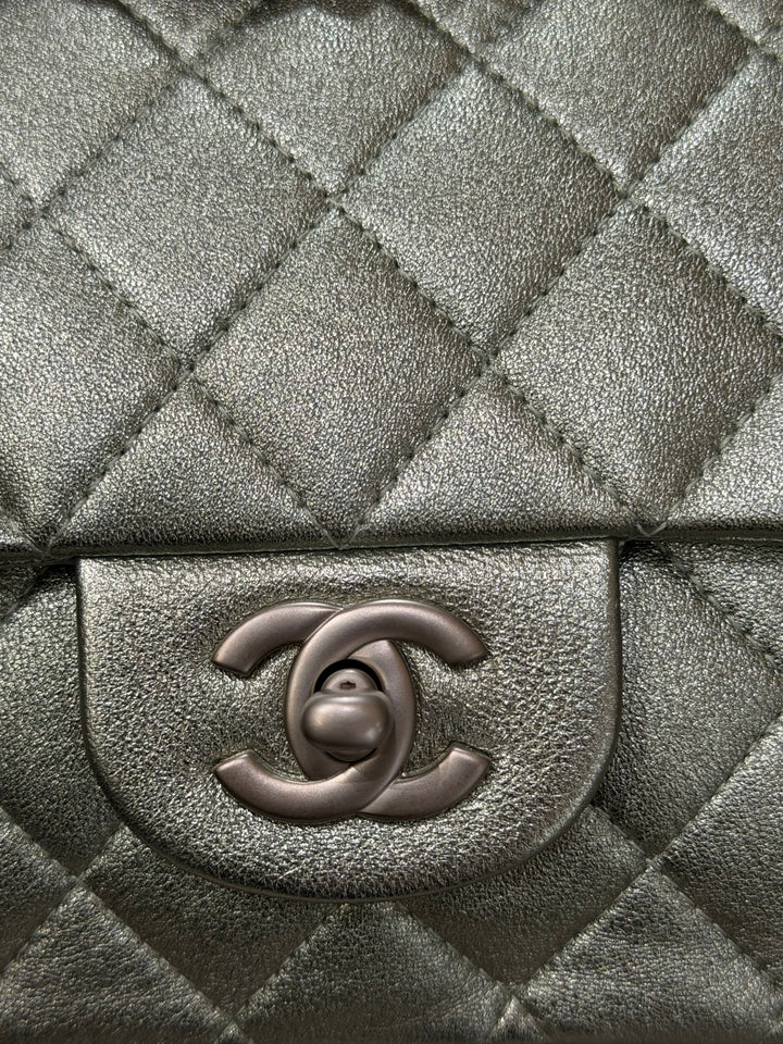 Chanel Classic Flap Media