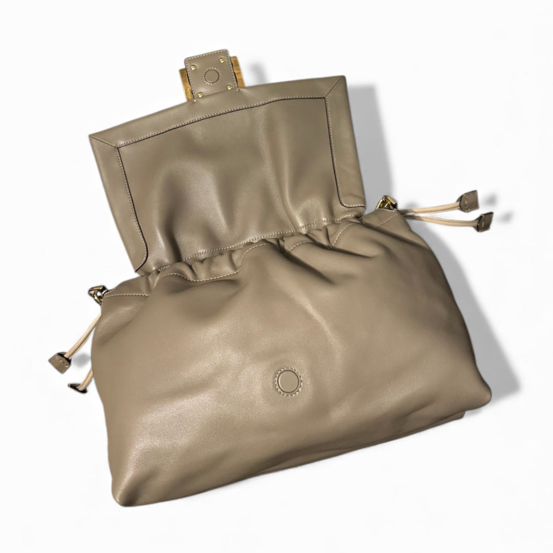 Fendi Mamma baguette large