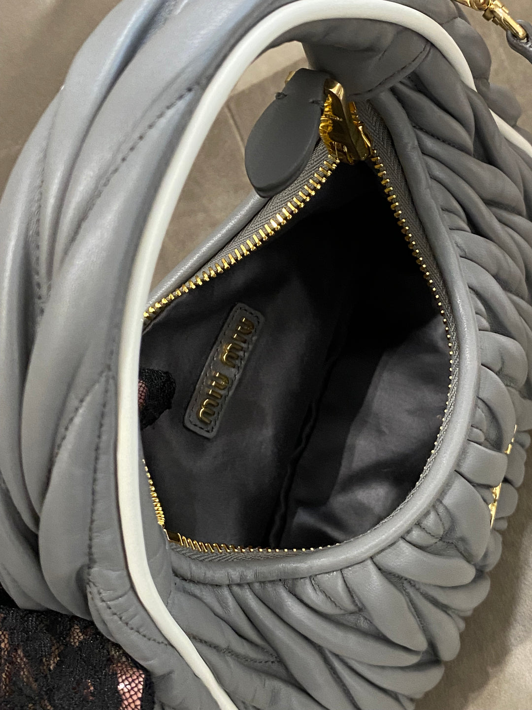 Miu Miu Borsa hobo Wander in nappa matelassé
