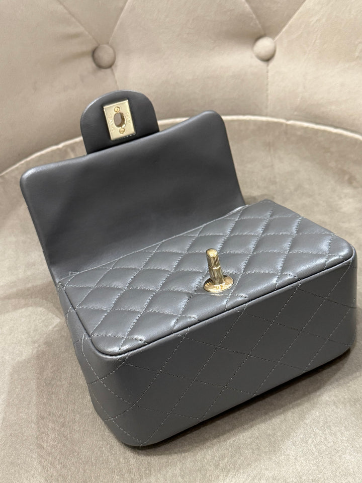 Chanel Classic Mini Square