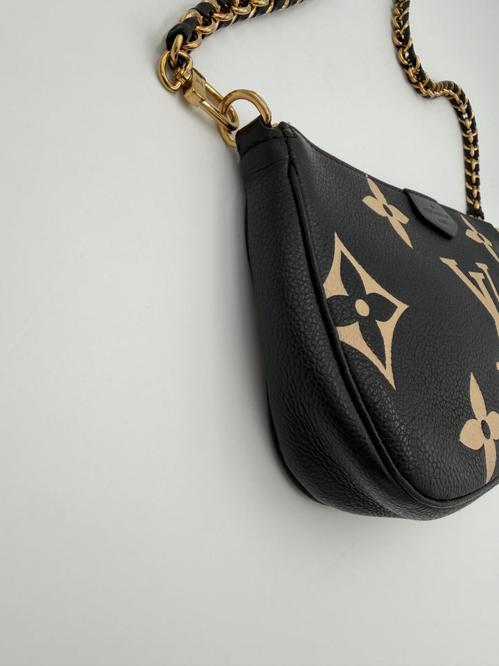 Louis Vuitton Pochette Accessoires Monogram Empreinte