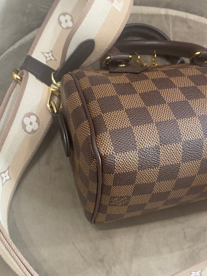 Louis Vuitton Speedy Bandoulière 20