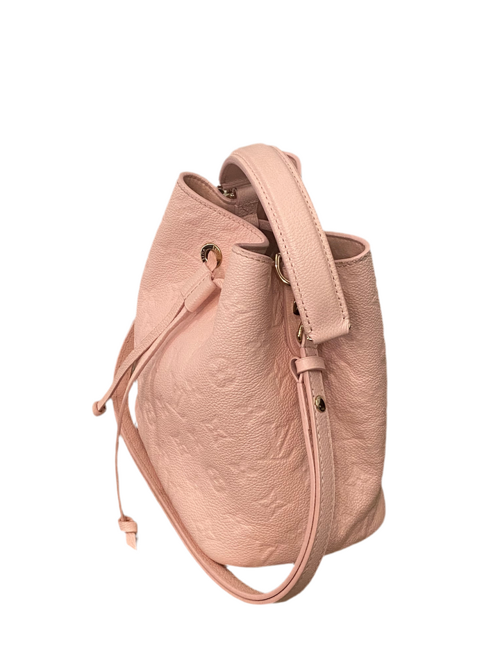 Louis Vuitton Sechiello