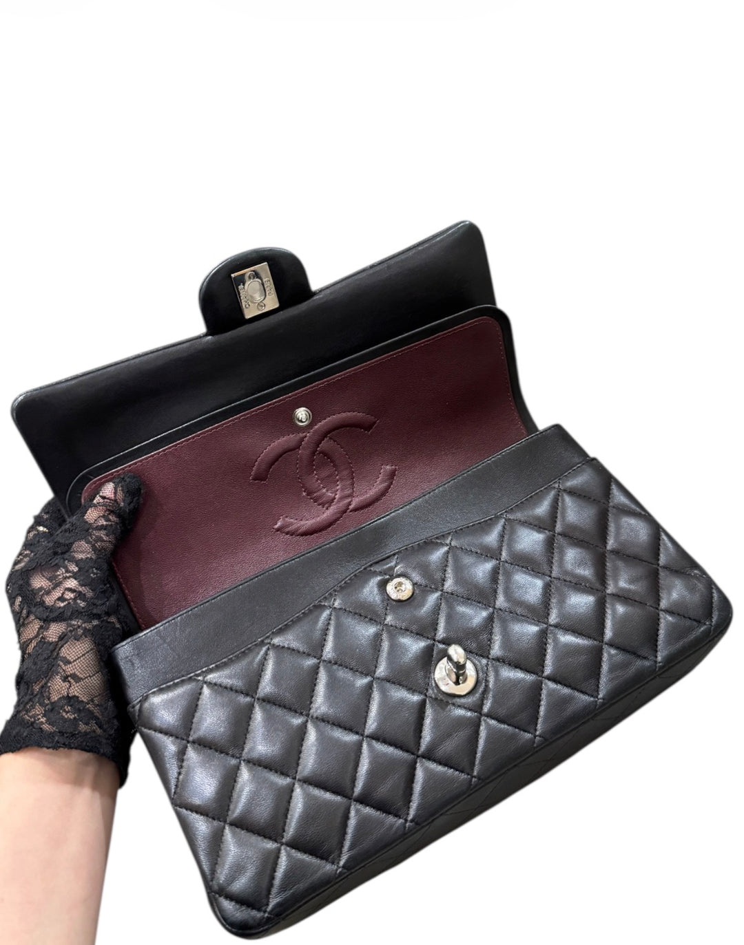 Chanel Classic Flap Media