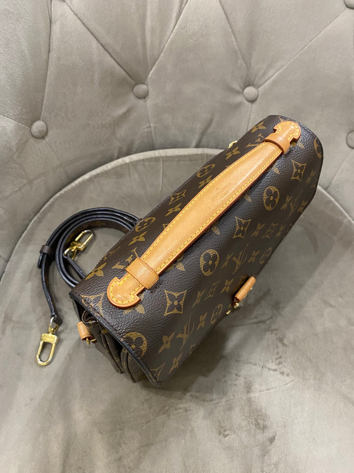 Louis Vuitton Metis
