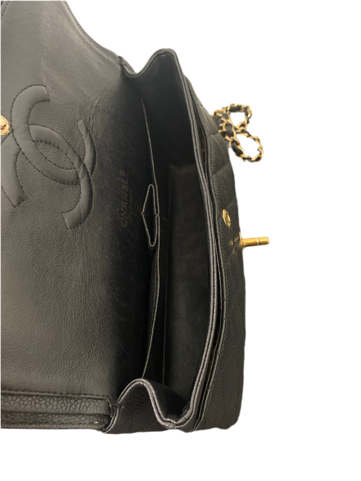 Borsa Chanel media
