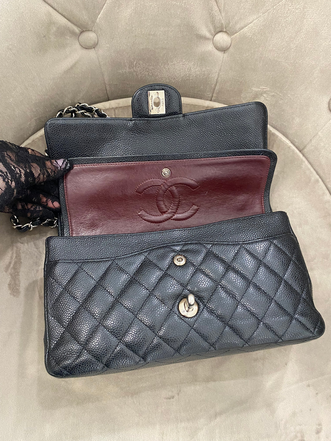Borsa Chanel media