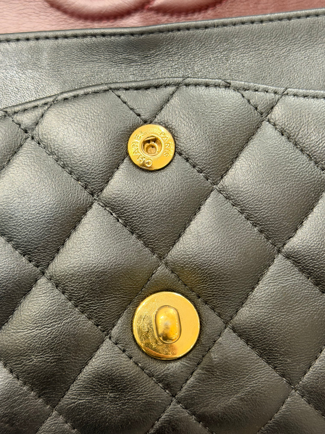 Chanel Classic Flap Media