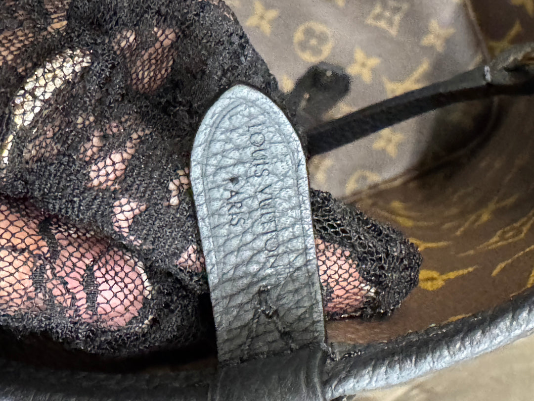 Louis Vuitton Neverfull Inside Out MM