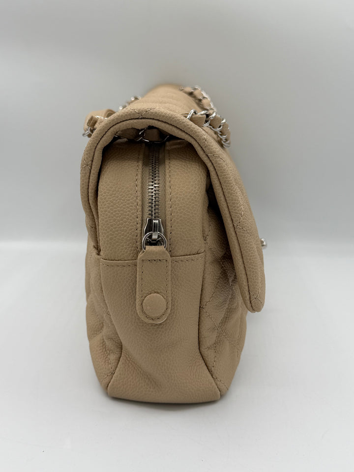 Chanel Easy Flap Jumbo