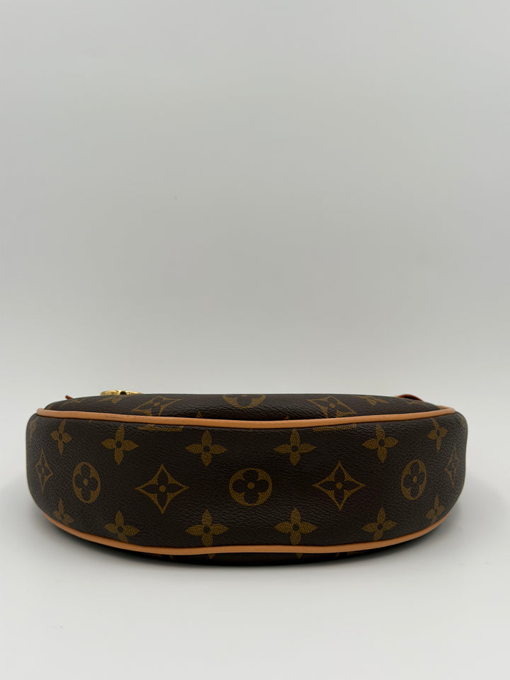 Louis Vuitton Loop