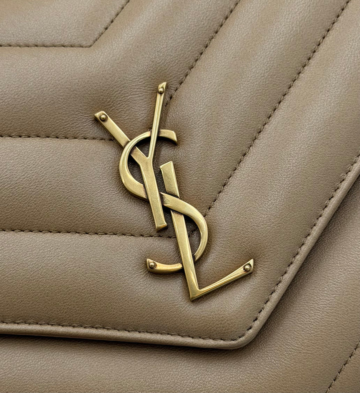 Saint Laurent Loulou Medium
