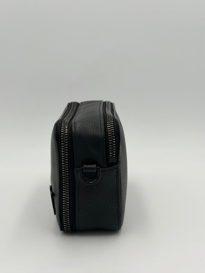 Louis Vuitton Alpha Wearable Wallet