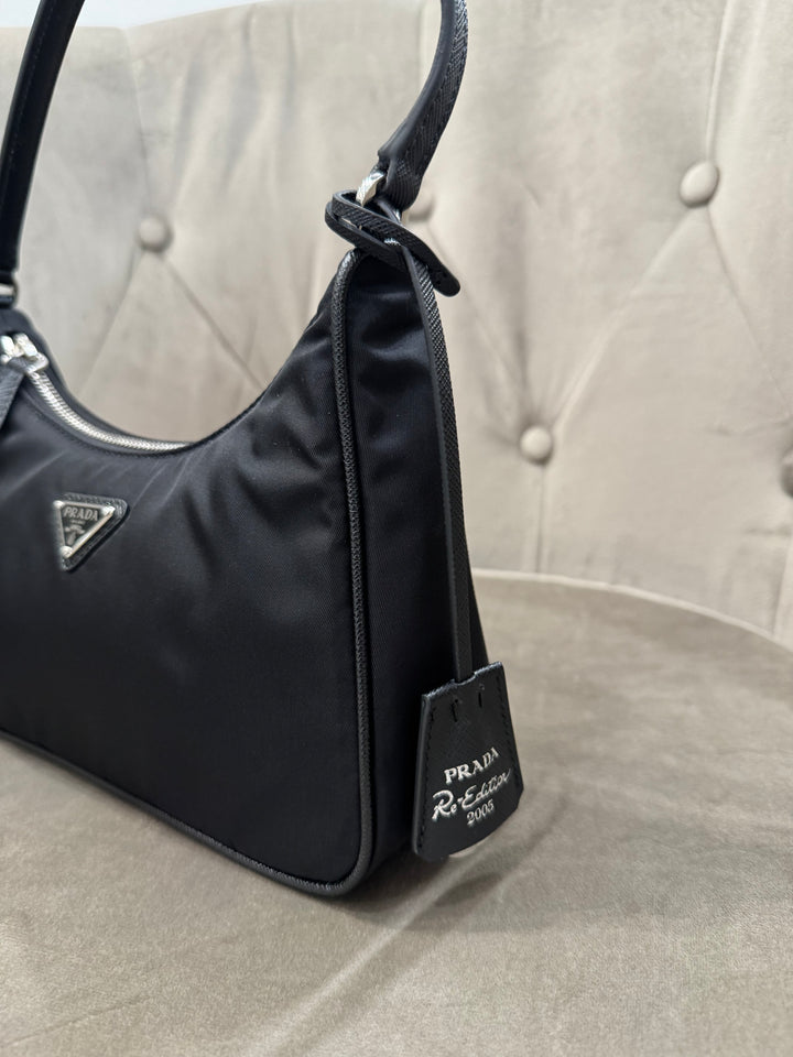 Mini Prada Re-Edition 2005 – Nylon Nero