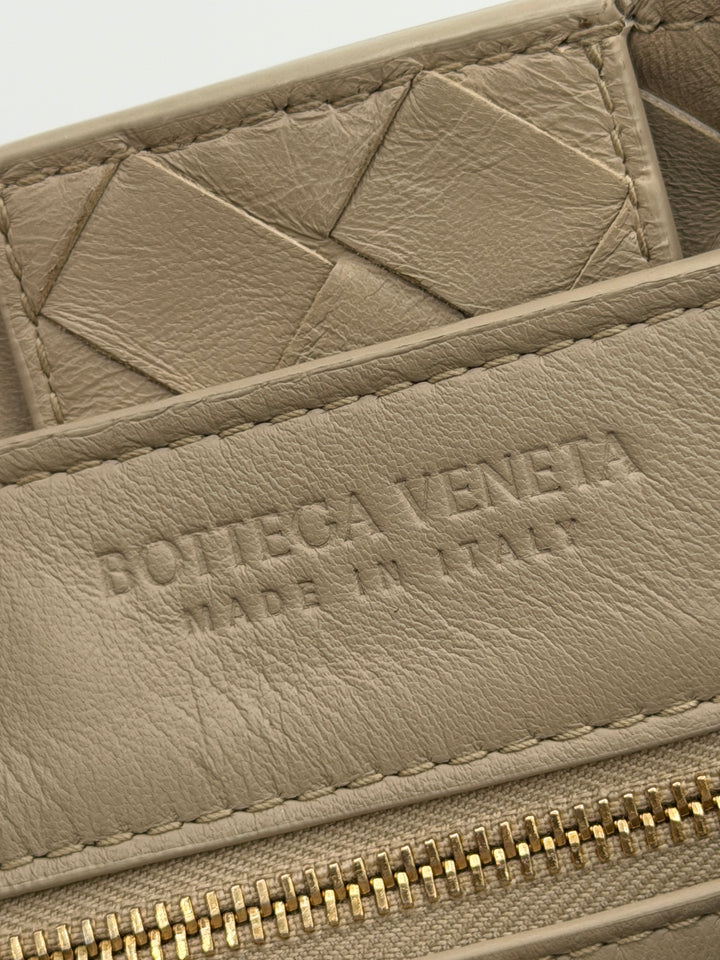 Bottega Veneta Andiamo Media