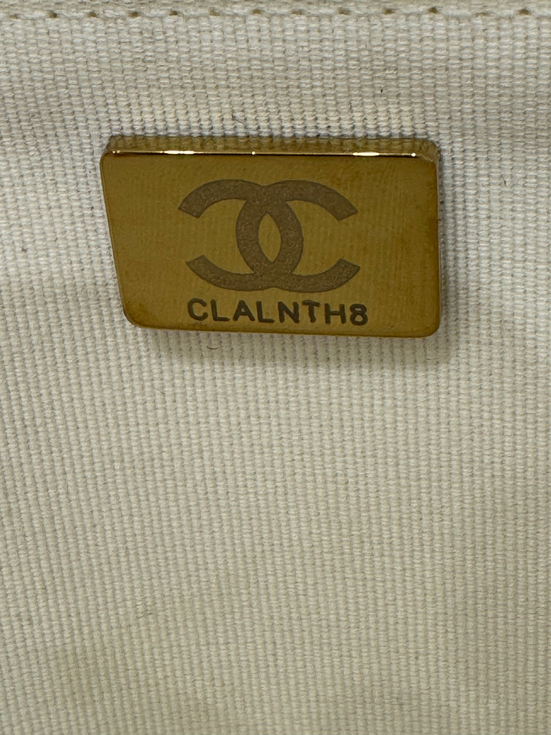 Chanel Wallet on chain