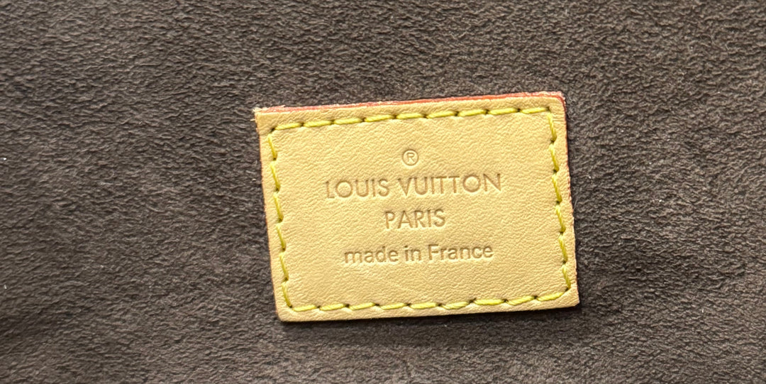 Louis Vuitton Pochette Métis