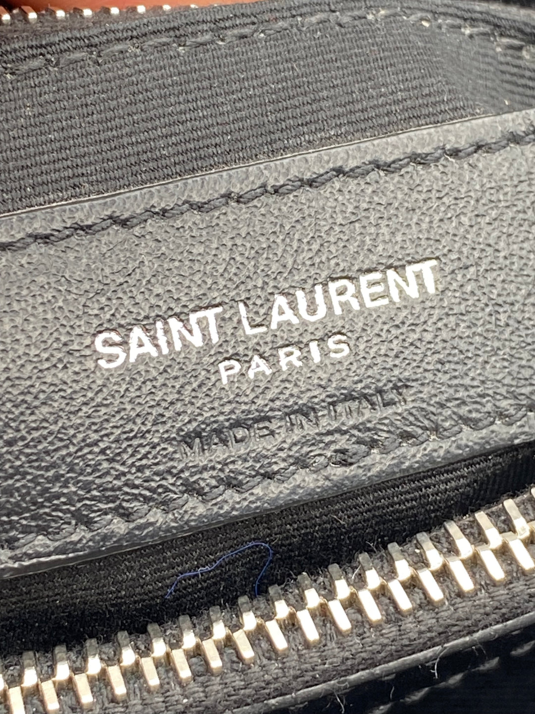 Borsa Saint Laurent LouLou Media In Pelle Nera