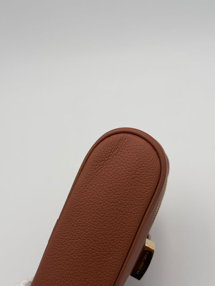 Louis Vuitton Pochette Vanity Low Key