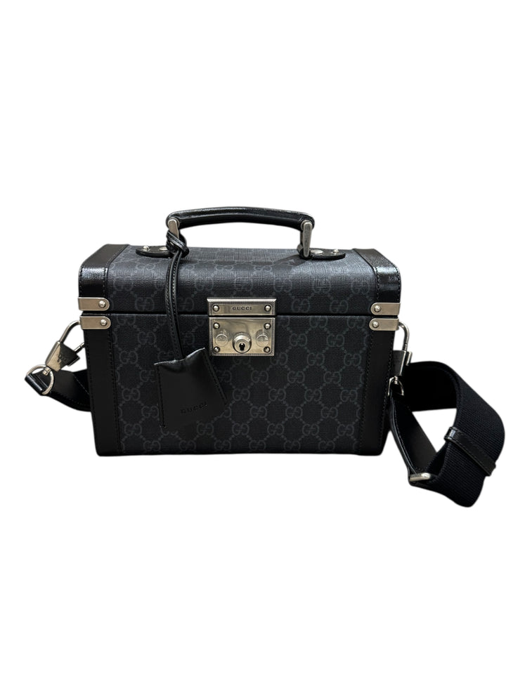 Gucci beauty case
