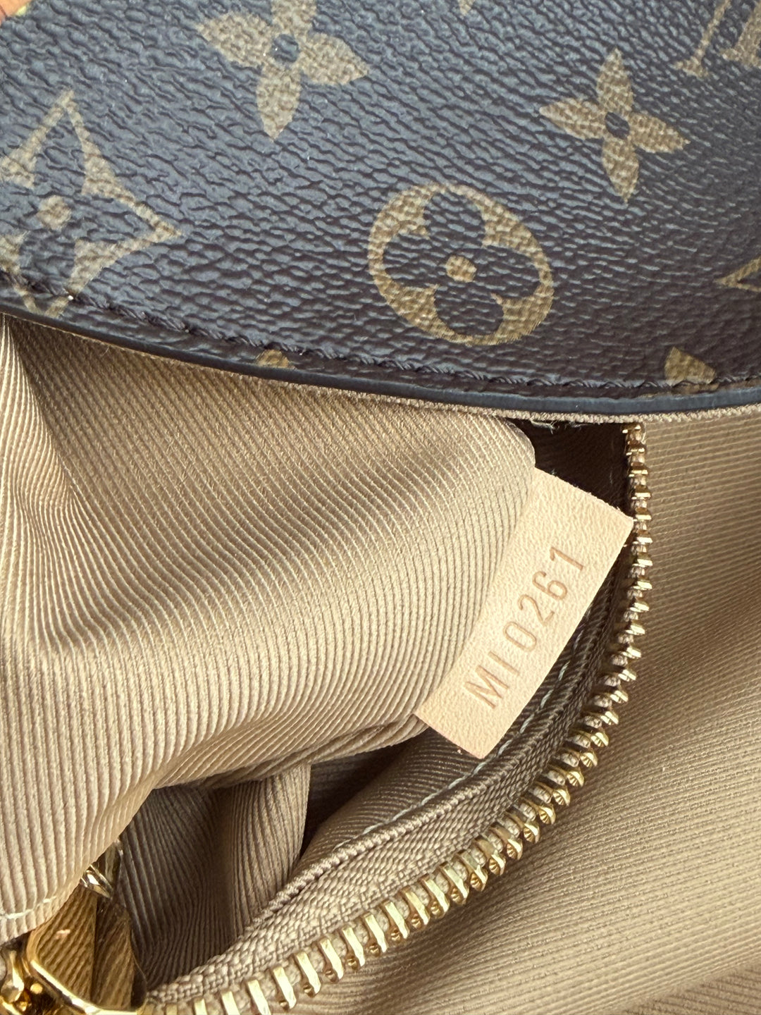 Louis Vuitton Graceful MM
