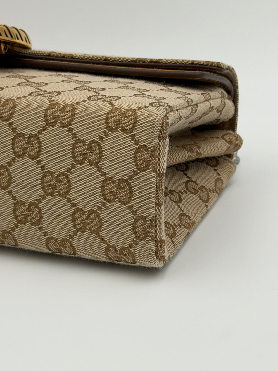 Gucci Dionysus Medium Shoulder Bag
